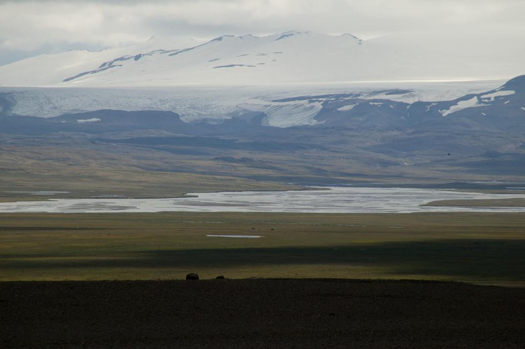 Wilderness Center / Obyggthasetur Islands Hotel Exterior foto